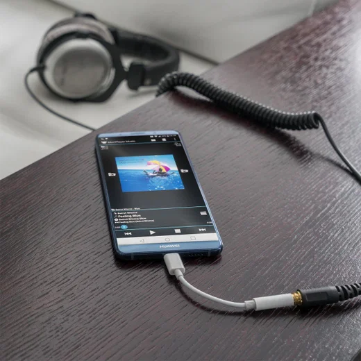 4smarts Adapter USB-C naar 3.5mm Audio Jack afbeelding 4