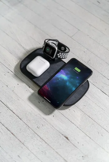 Mophie 3-in-1 Apple iPhone / Watch / AirPods Draadloze Oplader Zwart afbeelding 2